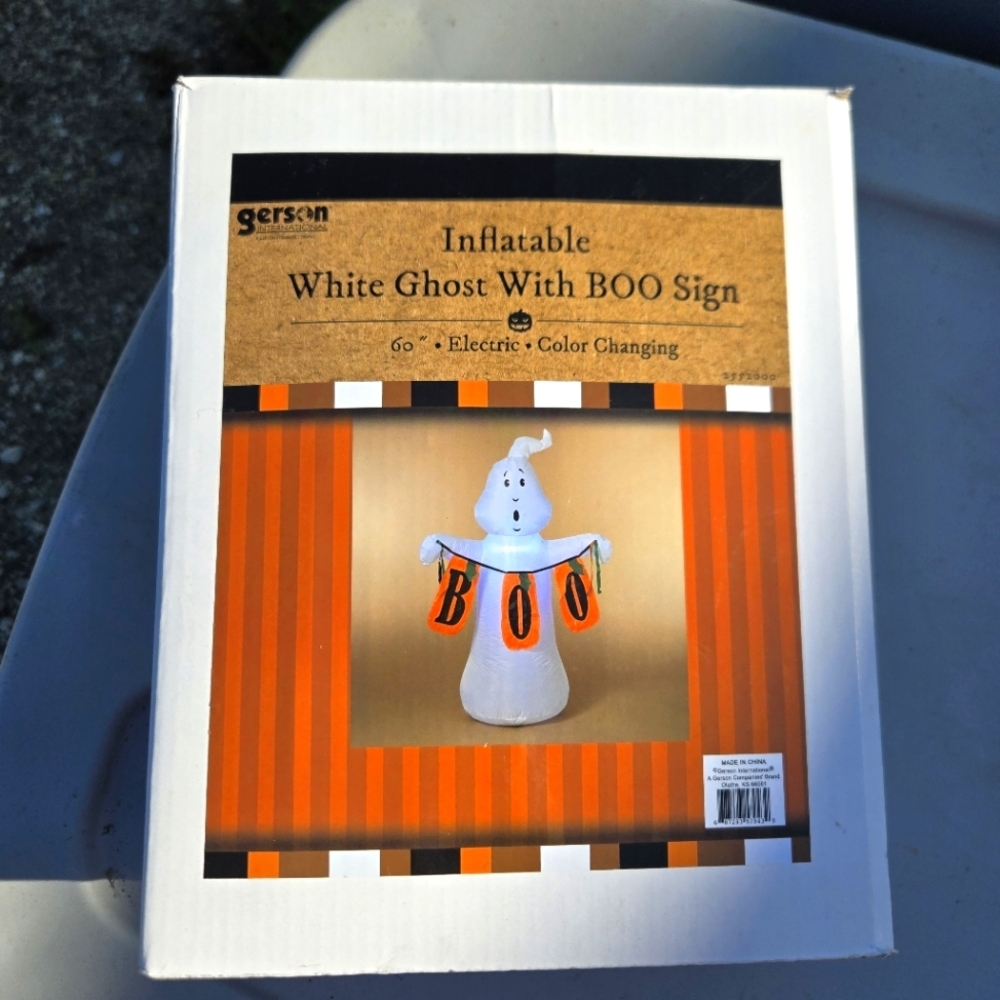 Inflatable Lighted Color Changing Ghost Holding Boo Sign